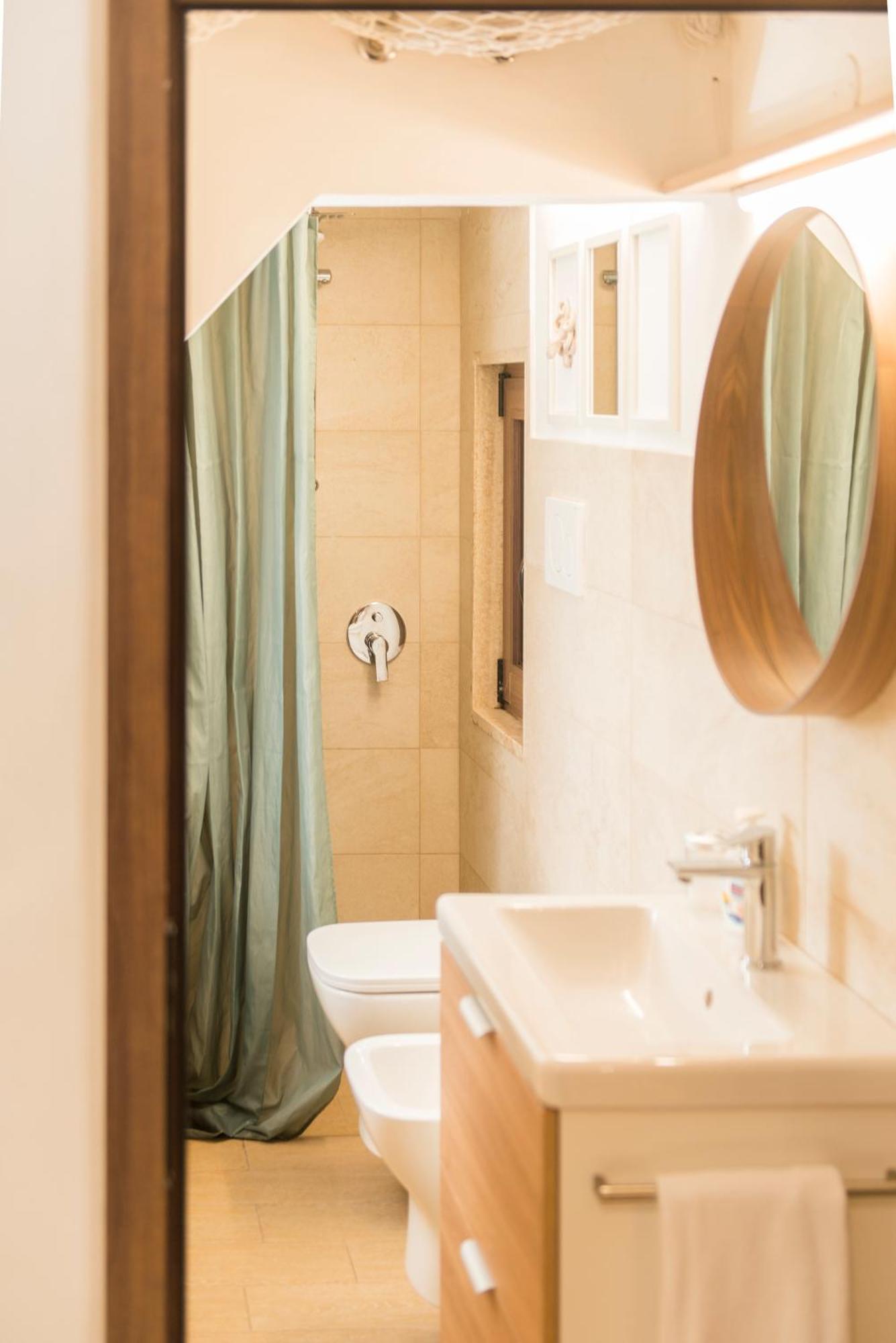 Tiny House Monopoli Apartment Ngoại thất bức ảnh