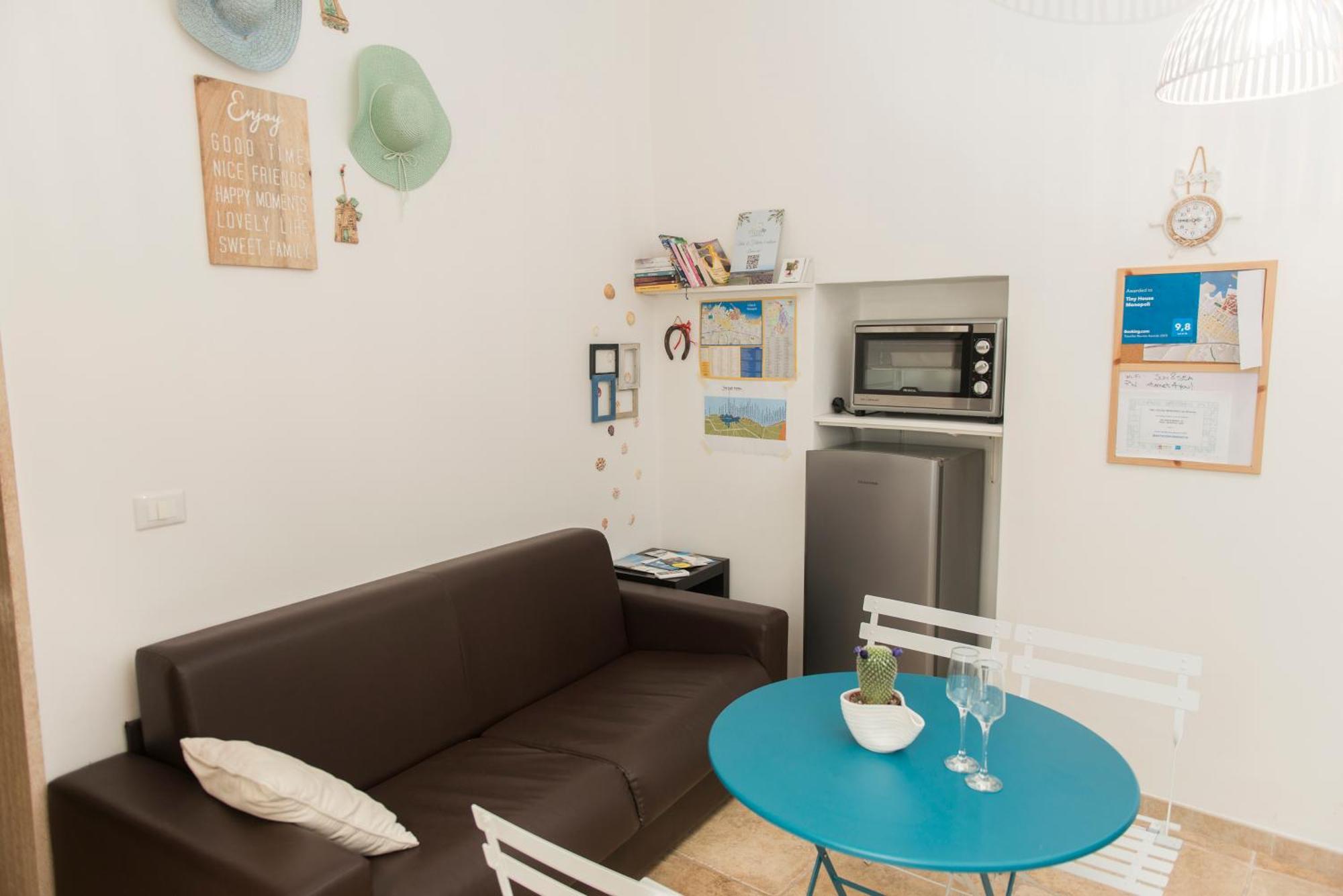 Tiny House Monopoli Apartment Ngoại thất bức ảnh