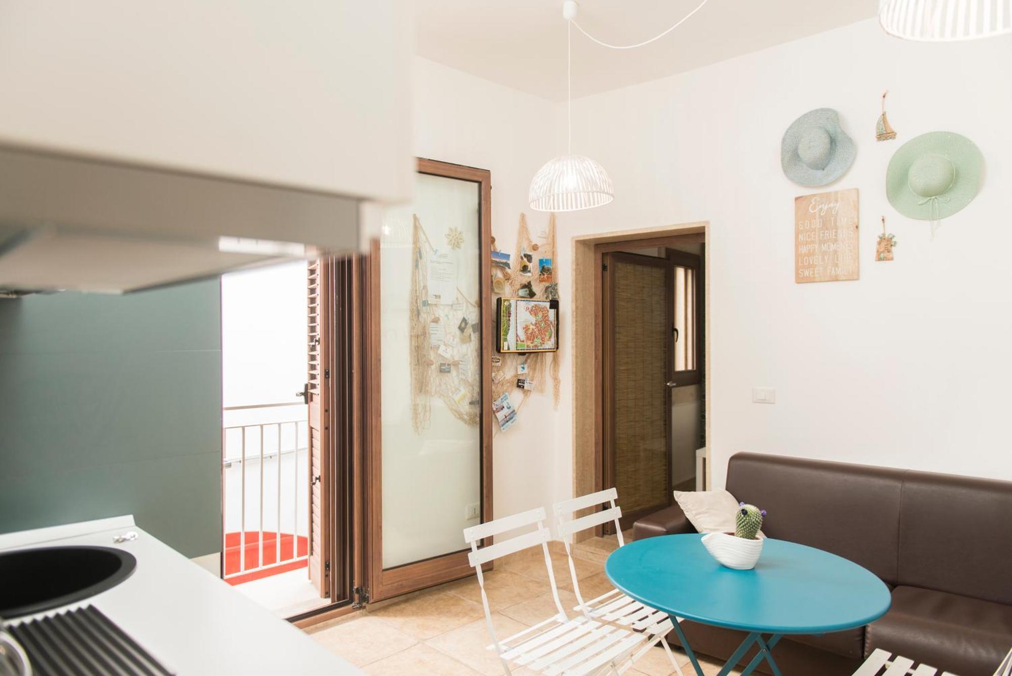 Tiny House Monopoli Apartment Ngoại thất bức ảnh